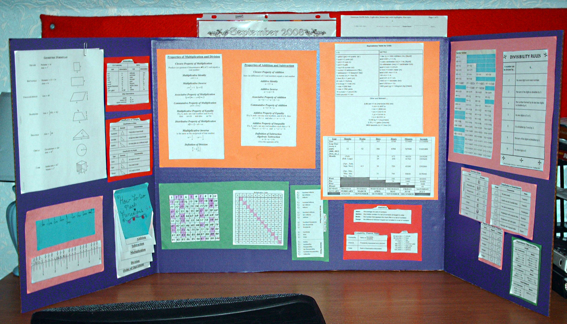 Freebie Friday - Math Mini-Office